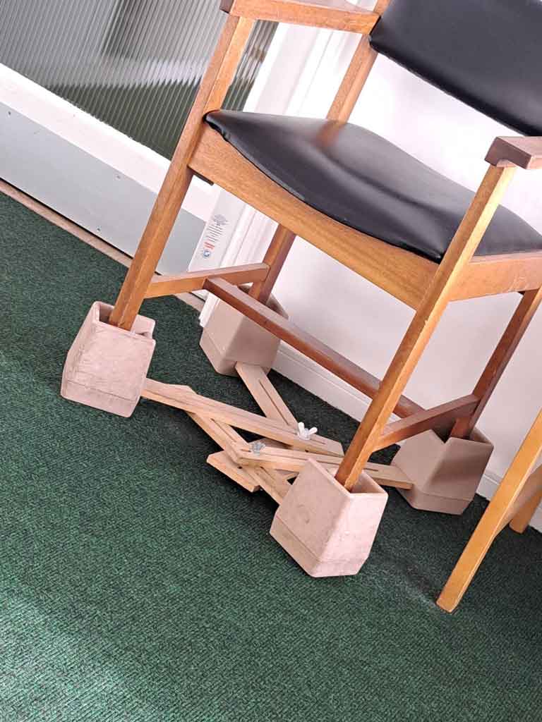 Chair.jpg